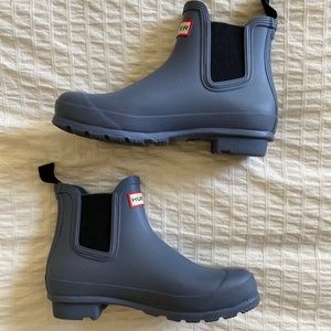 Women’s Hunter Rain Chelsea Boot NWOT size 7